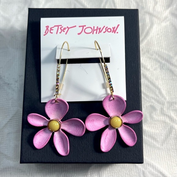 🚨🧾SOLD🧾🚨🌸 Betsey Johnson Gold Shepherds Hook Style Daisy Earrings - Picture 3 of 10